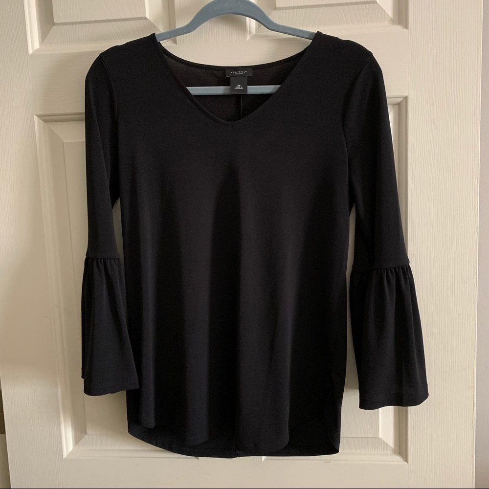 Ann Taylor Bell sleeve top
